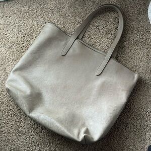 Cuyana zip top taupe tote